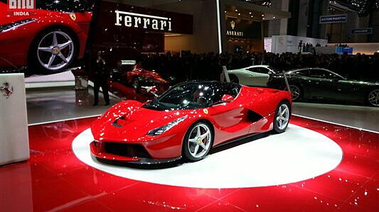 Ferrari to introduce more hybrid super cars in the future