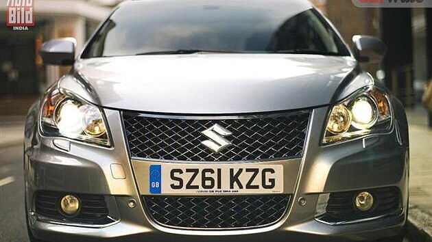 Suzuki introduces Kizashi Sport