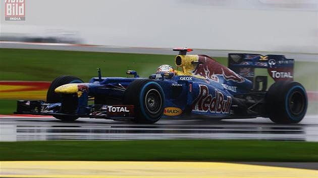 2012 Formula 1: Webber wins British Grand Prix on tyre strategy