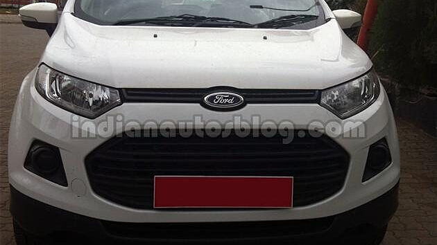 Ford EcoSport spotted with dual-clutch automatic