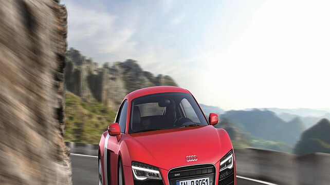 Audi unveils 2012 R8 Exclusive Selection Edition