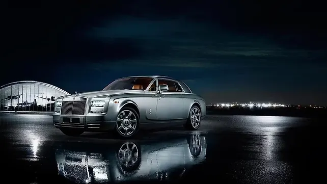 Special edition Rolls-Royce Phantom Coupe Aviator Collection unveiled at Pebble Beach Special edition Rolls-Royce Phantom Coupe Aviator Collection unveiled at Pebble Beach