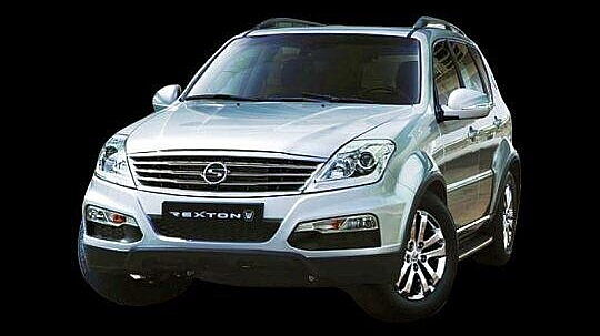Mahindra Ssangyong Rexton to be launched in India on October 17