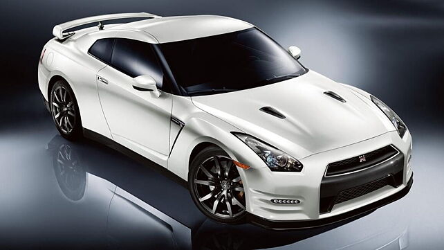 Nissan unveils 2013 GT-R