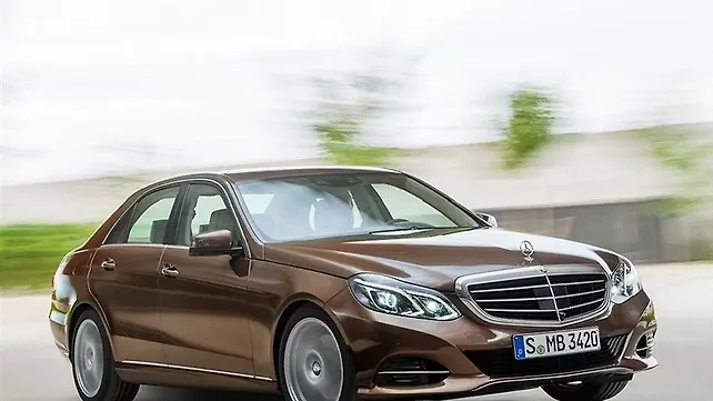 Mercedes-Benz E-Class facelift images leaked ahead of Detroit debut Mercedes-Benz E-Class facelift images leaked ahead of Detroit debut