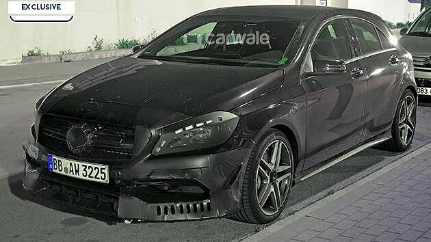 Mercedes-Benz A45 AMG facelift spotted on test