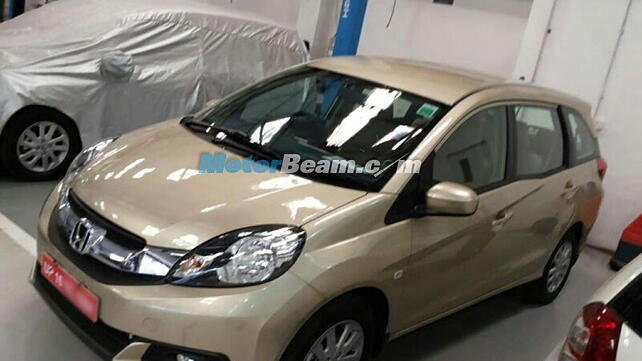 Honda Mobilio dealer training reportedly begins