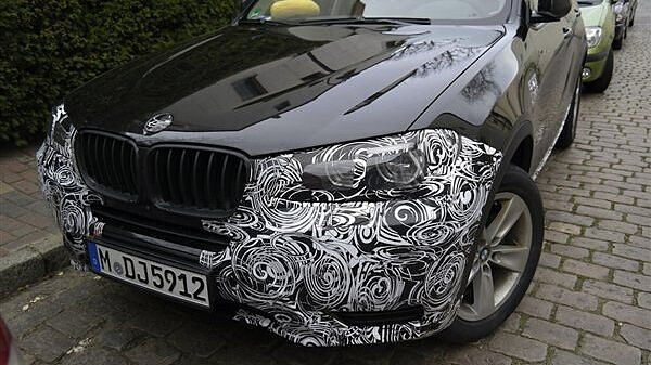 2015 BMW X3 facelift spied