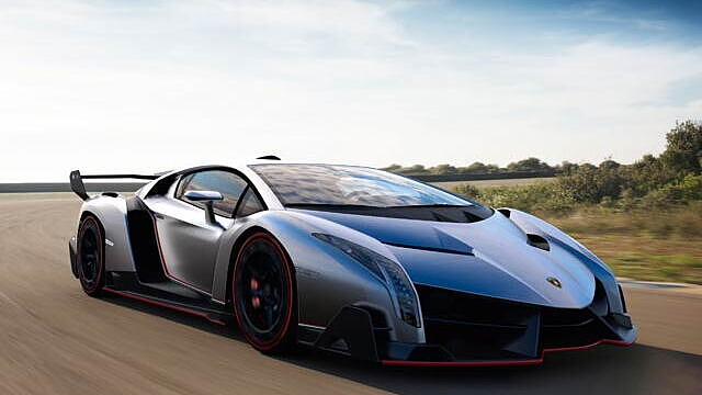 The Veneno will drop its top at Geneva next year