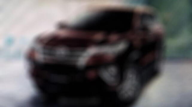 2016 Toyota Fortuner teased