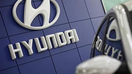 Hyundai sells 34,005 units in February