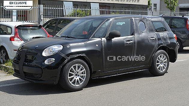 Alfa Romeo’s upcoming SUV spied