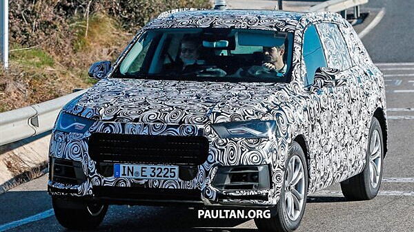 2015 Audi Q7 spied