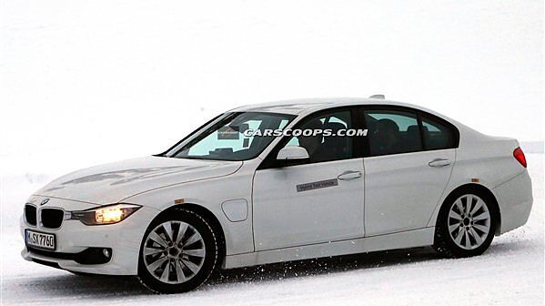 BMW 3 Series plug-in hybrid spied testing