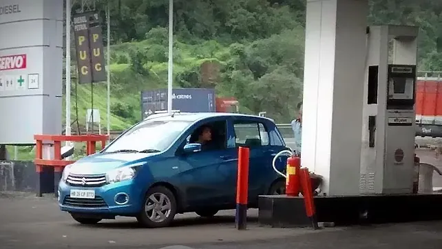 Petrol and diesel prices reduced by Rs 2 per litre Petrol and diesel prices reduced by Rs 2 per litre