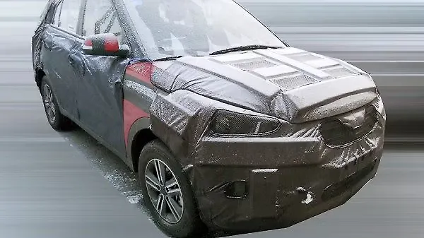 Hyundai's new compact SUV spotted testing in China Hyundai's new compact SUV spotted testing in China