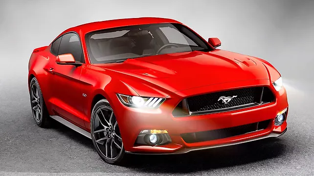 2015 Ford Mustang makes its debut 2015 Ford Mustang makes its debut