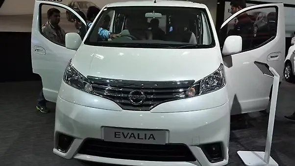 Nissan Evalia facelift shown at the 2014 Auto Expo Nissan Evalia facelift shown at the 2014 Auto Expo