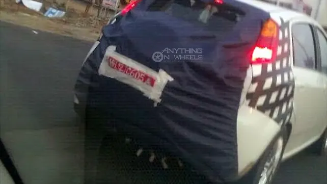 Fiat’s crossover spotted in India for the first time Fiat’s crossover spotted in India for the first time