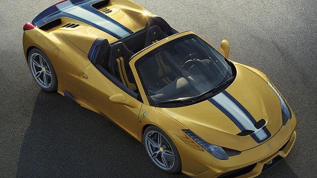 Ferrari 458 Speciale A unveiled at the Paris Motor Show