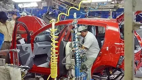 Maruti investors cry foul over Suzuki’s solo plant in Gujarat Maruti investors cry foul over Suzuki’s solo plant in Gujarat