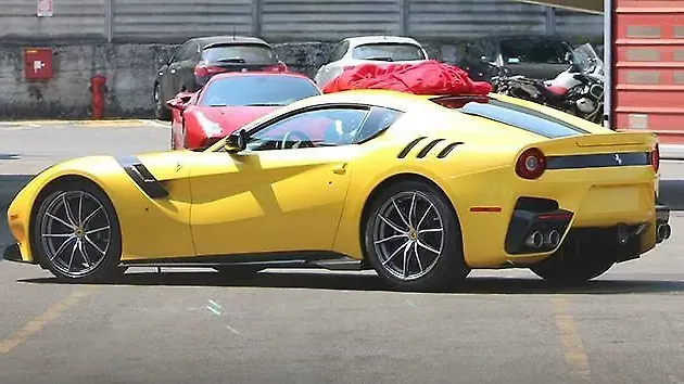 Ferrari F12 Speciale spied completely undisguised Ferrari F12 Speciale spied completely undisguised