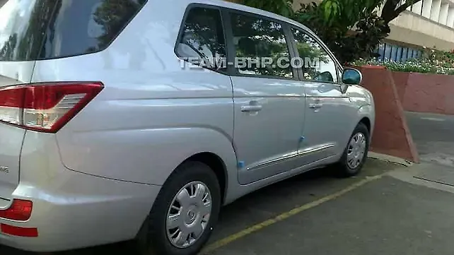 Ssanyong Rodius spotted in Mumbai Ssanyong Rodius spotted in Mumbai