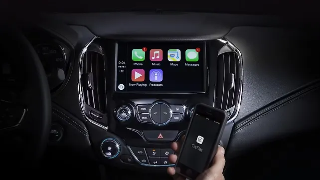 2016 Chevrolet Cruze teased 2016 Chevrolet Cruze teased