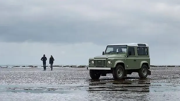 Land Rover Defender: The farewell variants Land Rover Defender: The farewell variants