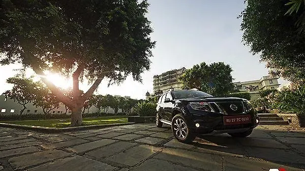 Nissan India inaugurates sales, marketing headquarters In Mumbai Nissan India inaugurates sales, marketing headquarters In Mumbai