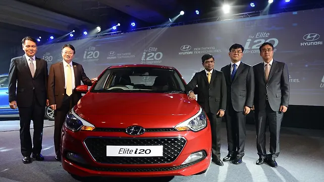 Hyundai Elite i20 launched in India for an introductory price of Rs 4.89 lakh Hyundai Elite i20 launched in India for an introductory price of Rs 4.89 lakh