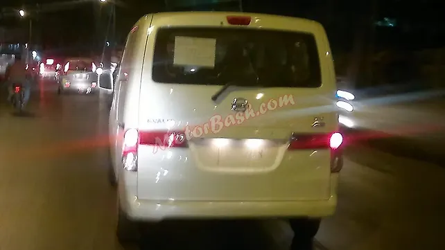 Updated version of the Nissan Evalia spied testing Updated version of the Nissan Evalia spied testing