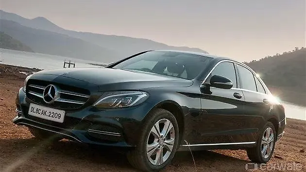 Mercedes-Benz records 40 per cent growth in the first quarter, takes lead in luxury car segment Mercedes-Benz records 40 per cent growth in the first quarter, takes lead in luxury car segment