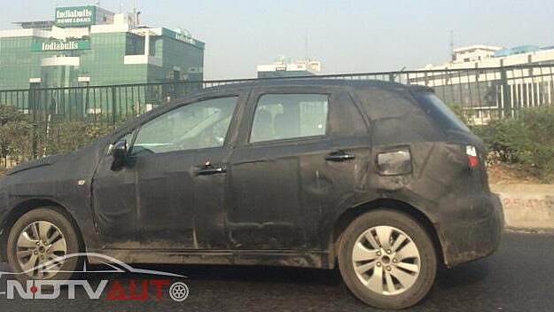 Maruti Suzuki S-Cross crossover spied testing as launch nears