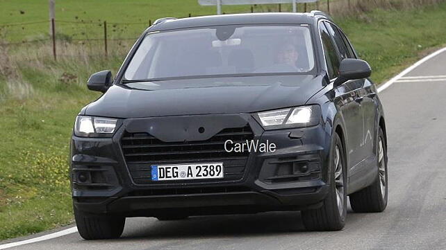 Audi's next-gen Q7 spied testing again
