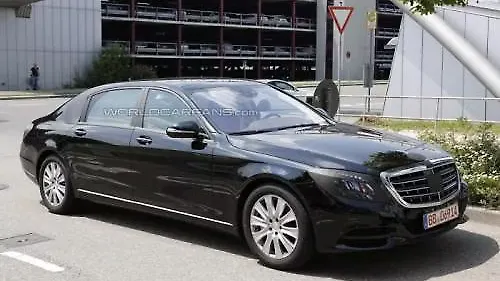 2014 Mercedes-Benz S600 Pullman spotted with minimal camouflage 2014 Mercedes-Benz S600 Pullman spotted with minimal camouflage