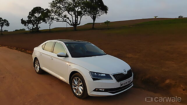 Skoda Superb attracts benefits of up to Rs 2.4 lakh