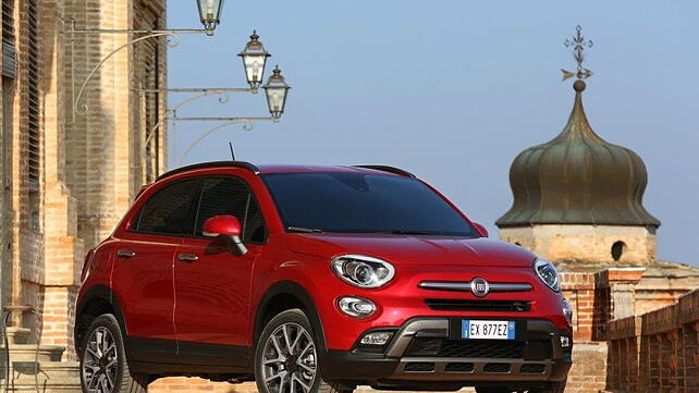 2016 Fiat 500X crossover launched in the US