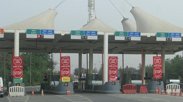 No toll attendants will stop you between Mumbai and Delhi