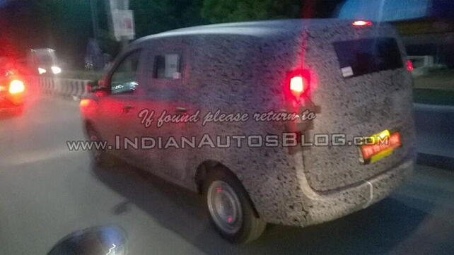 Renault Lodgy spotted testing in Chennai