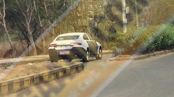 Jaguar XF’s 2015 variant spotted testing in Pune