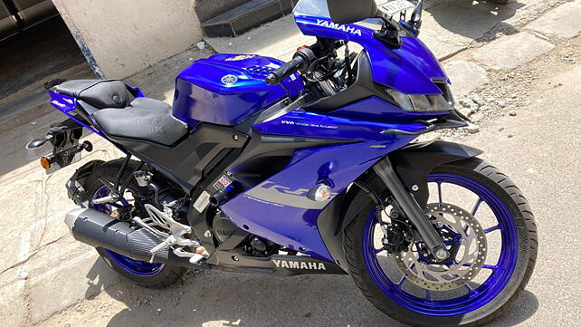 Used 2022 Yamaha YZF R15 V3 Racing Blue ABS BS VI 