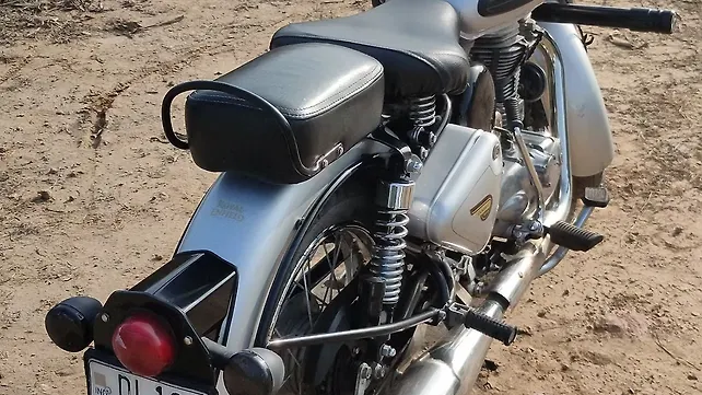 royal enfield classic 350 sandal colour