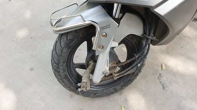 hero passion pro drum brake spoke wheel