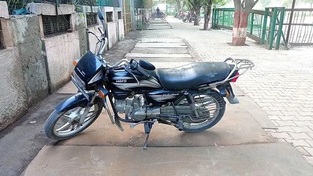 hero splendor plus self start drum brake alloy wheel color options