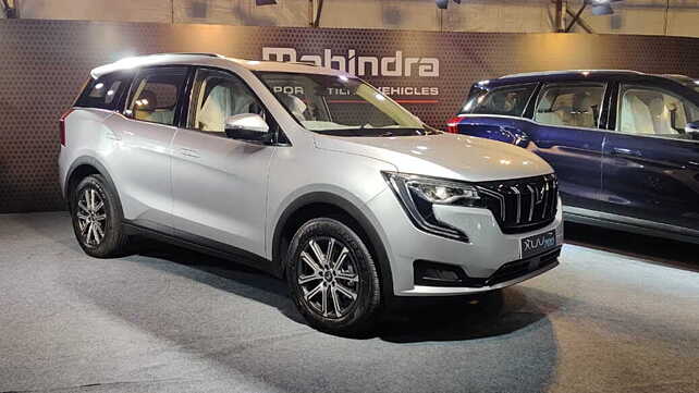 Mahindra XUV700 AX petrol range prices start at Rs 13.99 lakh 