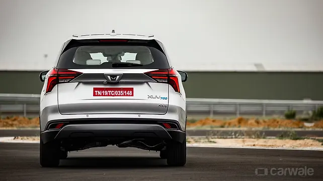 Mahindra XUV700 Rear View Mahindra XUV700 Rear View