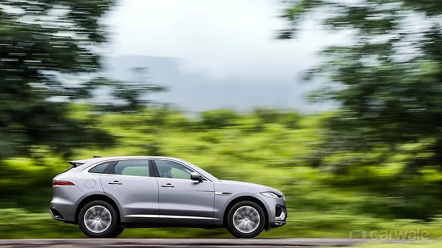 Jaguar F-Pace Right Side View