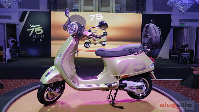 Vespa VXL 125 Left Side View