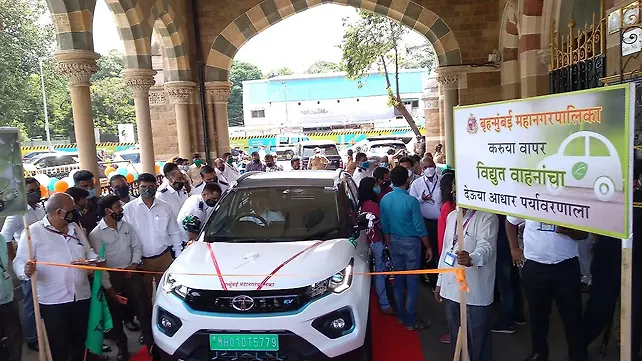 Tata Nexon EV delivered to Municipal Corporation of Greater Mumbai (MCGM) Tata Nexon EV delivered to Municipal Corporation of Greater Mumbai (MCGM)
